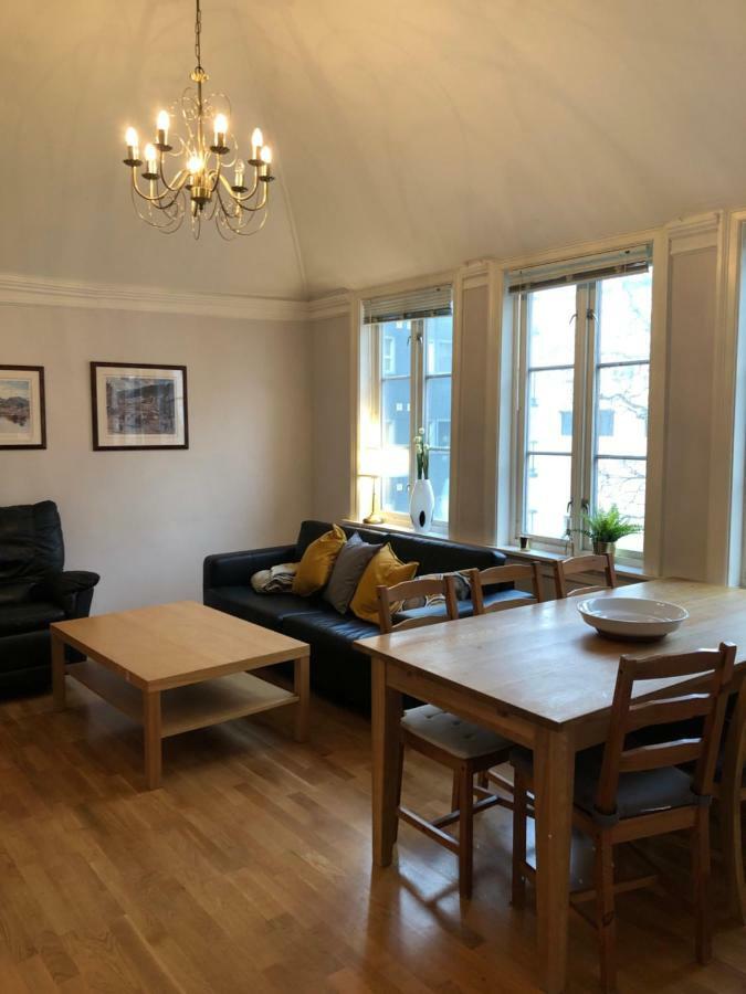 Big Central Apartment With Parking Bergen Esterno foto